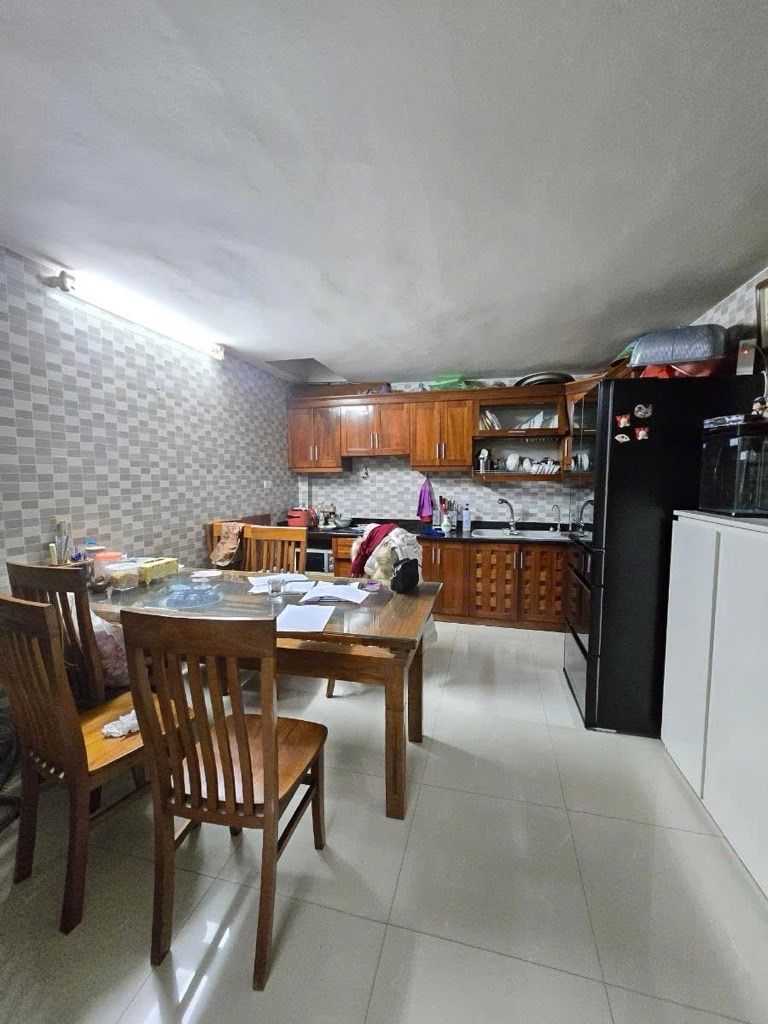 Bán nhà Phan Văn Trị - diện tích 27.5m2 5 tầng - Ngõ thông, 15m ra phố - giá 11 tỷ