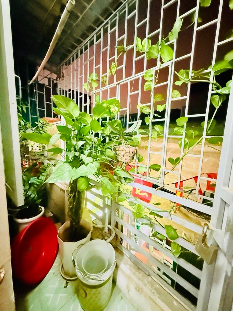 Bán nhà Nam Dư - diện tích 60.7m2 2 tầng - Nhà Đẹp Chưa Sổ - Mặt ngách thông - Lô góc thoáng sáng - giá 6,5 tỷ