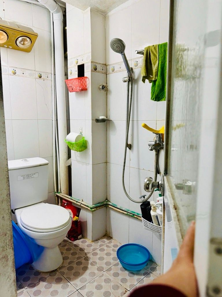 Bán nhà Nam Dư - diện tích 60.7m2 2 tầng - Nhà Đẹp Chưa Sổ - Mặt ngách thông - Lô góc thoáng sáng - giá 6,5 tỷ