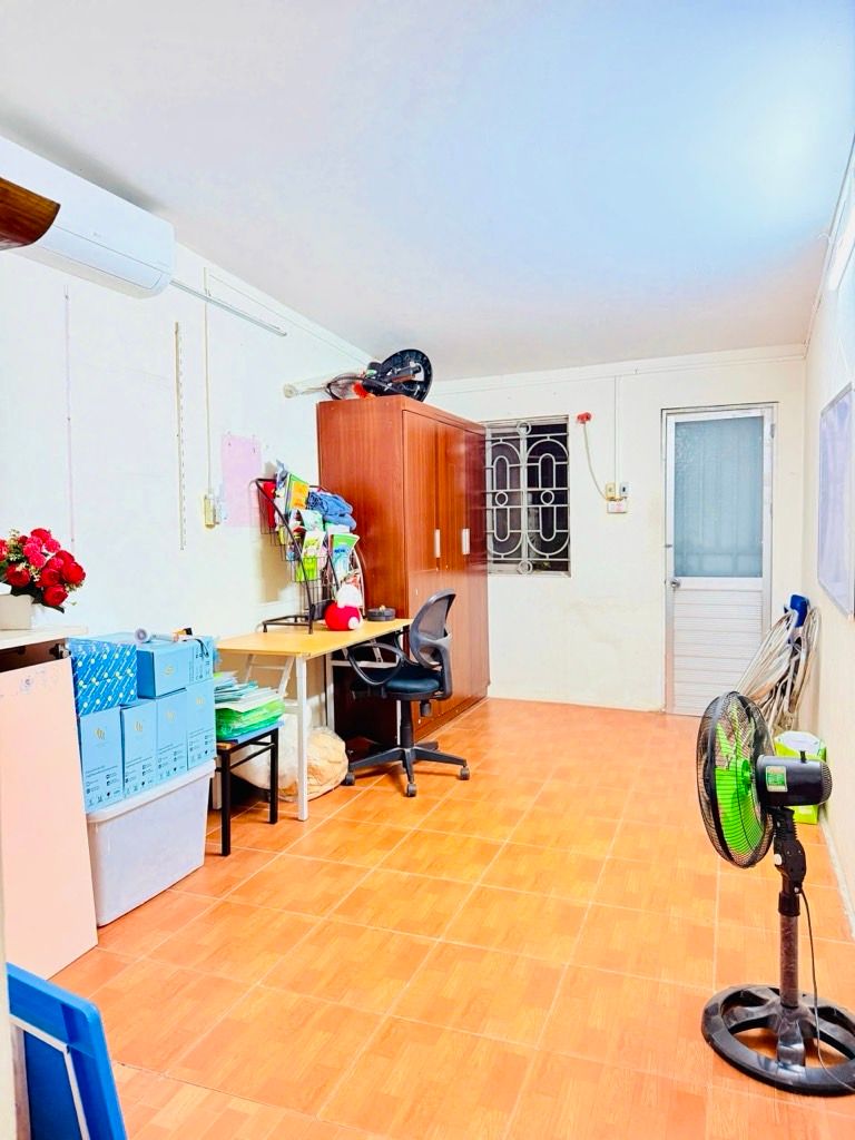 Bán nhà Nam Dư - diện tích 60.7m2 2 tầng - Nhà Đẹp Chưa Sổ - Mặt ngách thông - Lô góc thoáng sáng - giá 6,5 tỷ