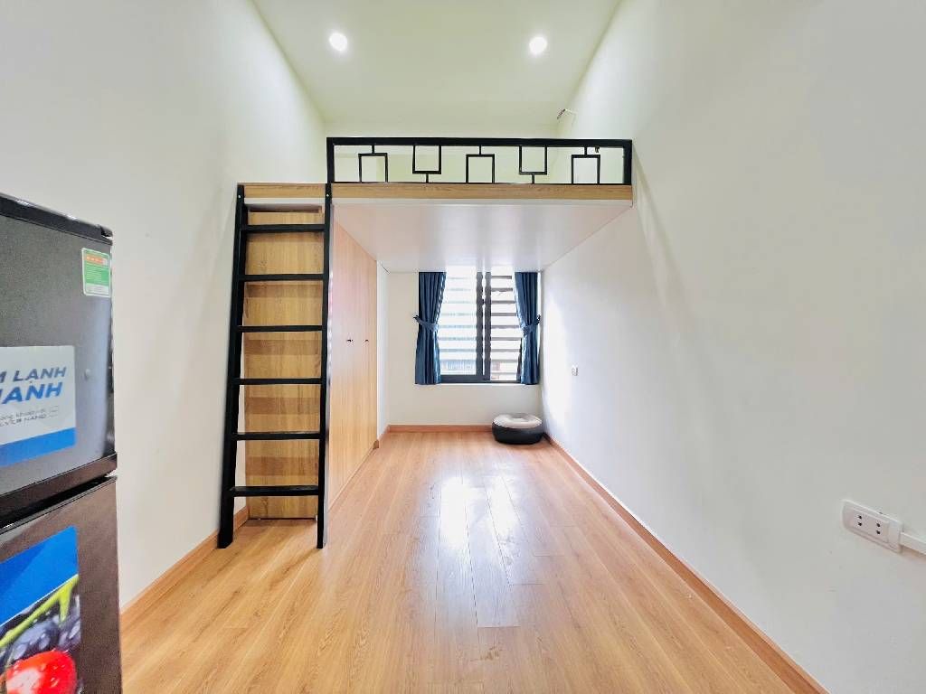 Bán nhà Bùi Xương Trạch - diện tích 83.2m2 7 tầng - Ô TÔ vào nhà - giá 21,5 tỷ