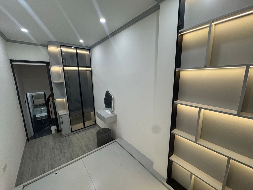 Bán nhà Ngõ An Trạch - diện tích 14m2 5 tầng - Lõi Đống Đa - giá 3,4 tỷ