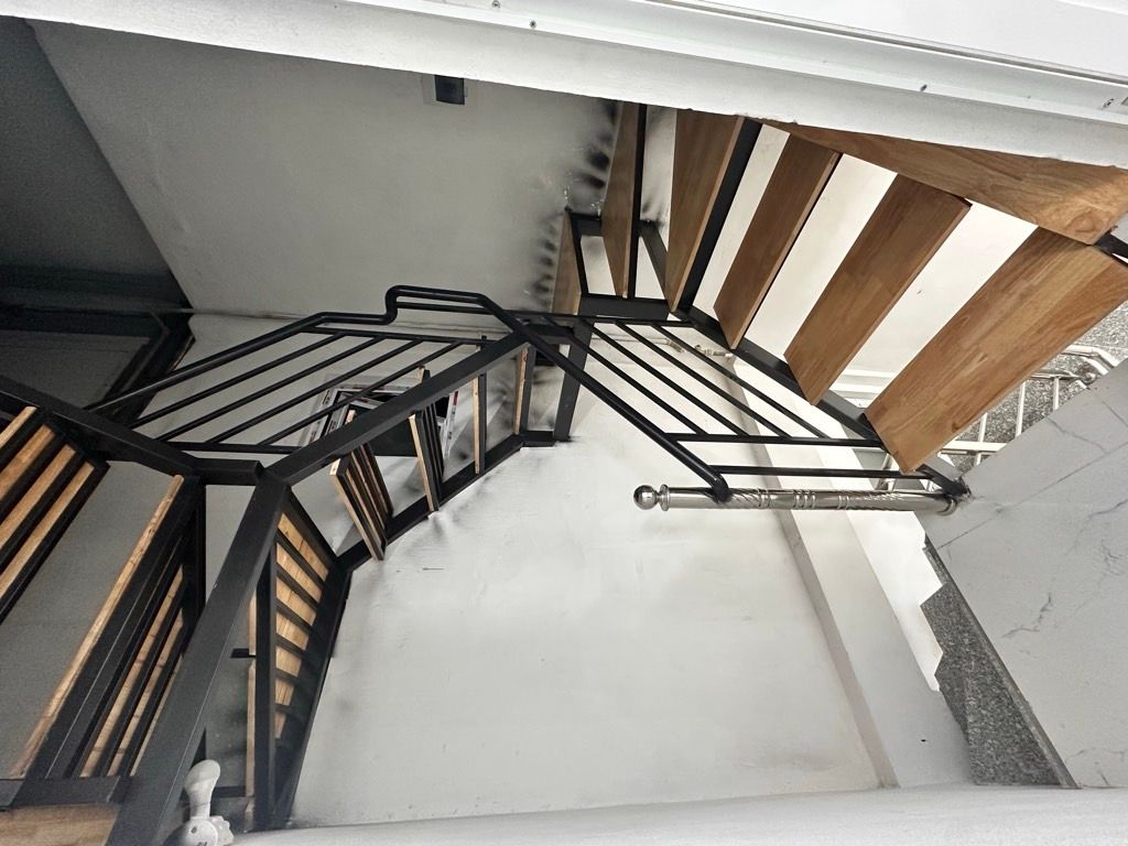 Bán nhà Khâm Thiên - diện tích 25m2 4 tầng - nhỏ xinh, kinh doanh online - giá 9,3 tỷ