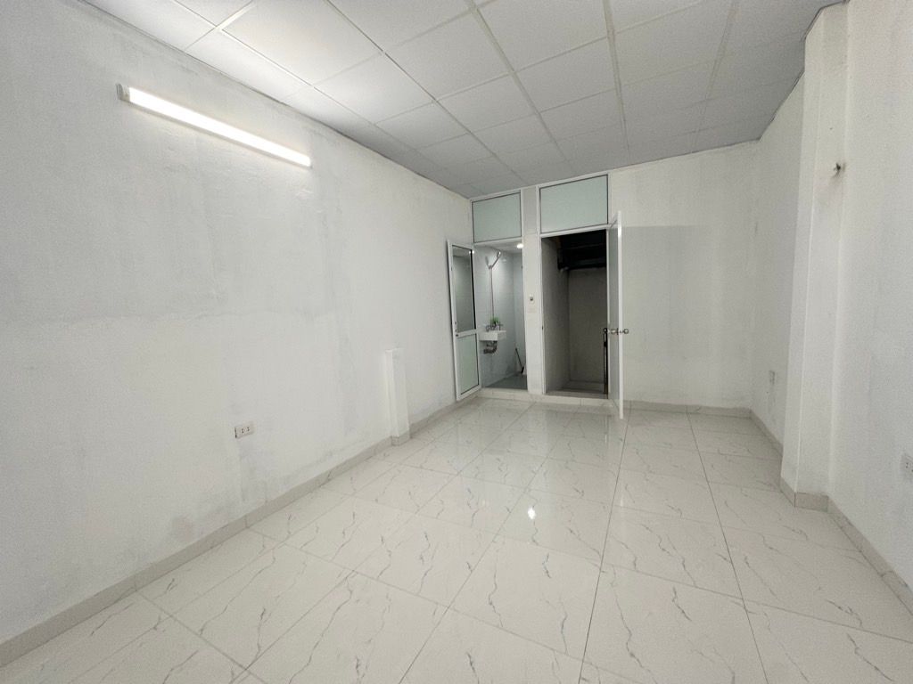 Bán nhà Khâm Thiên - diện tích 25m2 4 tầng - nhỏ xinh, kinh doanh online - giá 9,3 tỷ