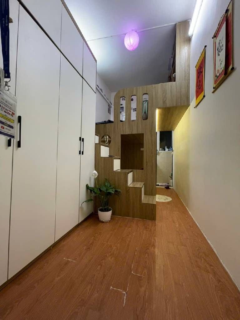 Bán nhà Lương Sử C - diện tích 17,4m2 4 tầng - Nhà đẹp full nội thất - giá 5,9 tỷ