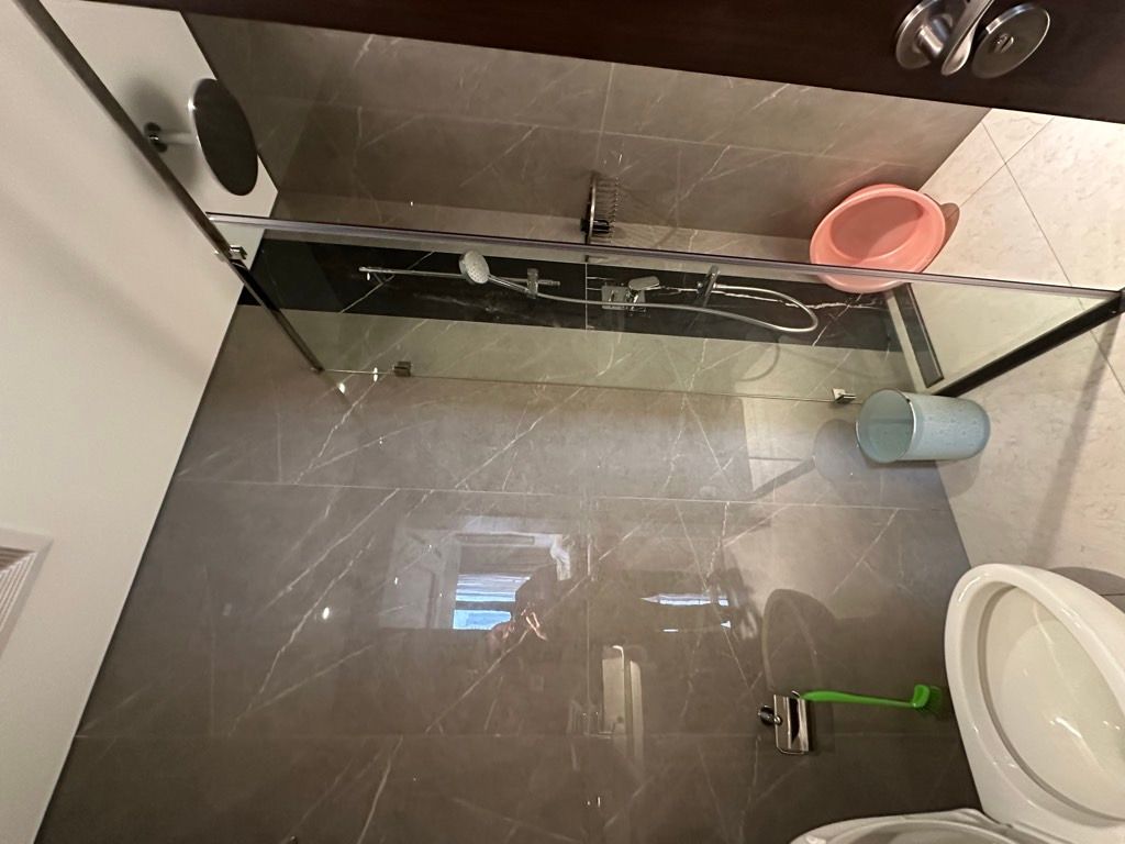 Bán nhà Nguyên Hồng - diện tích 57m2 1 tầng - Chung cư cao cấp The Gloria - giá 10,3 tỷ