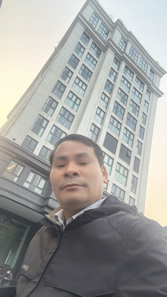 Bán nhà Nguyên Hồng - diện tích 57m2 1 tầng - Chung cư cao cấp The Gloria - giá 10,3 tỷ