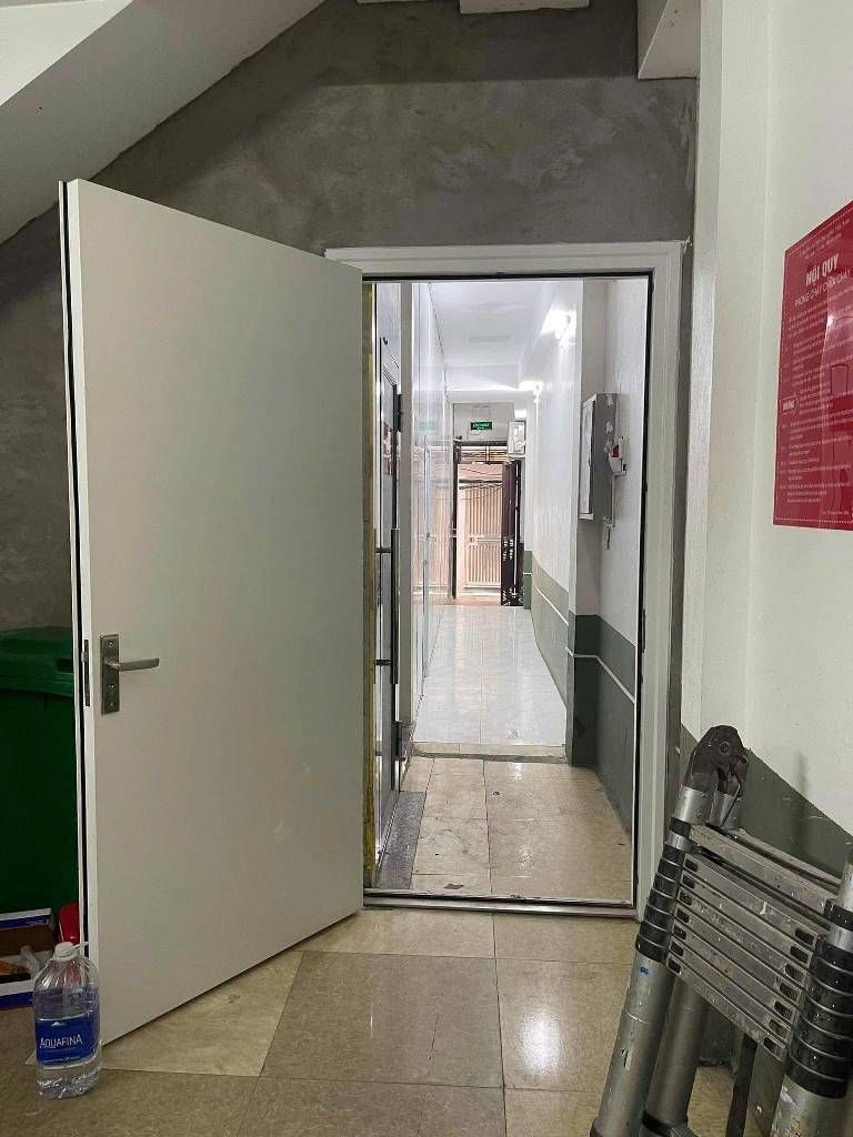 Bán nhà Chùa Láng - diện tích 79m2 6 tầng - giá 16 tỷ