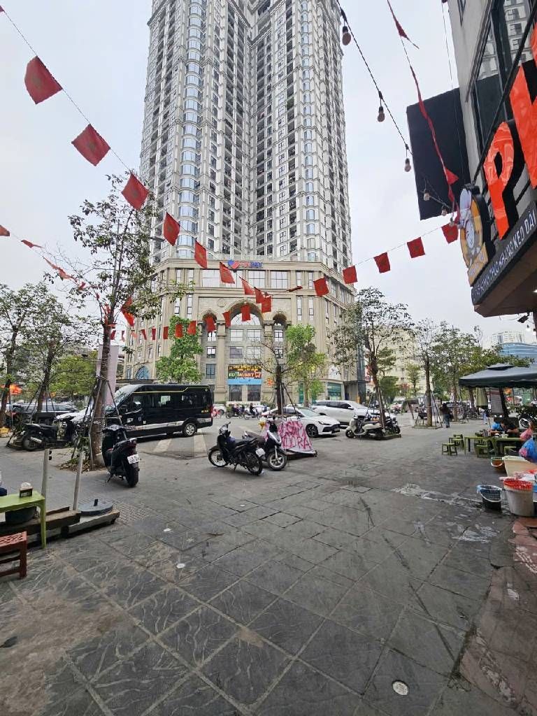 Bán nhà Chùa Láng - diện tích 79m2 6 tầng - giá 16 tỷ