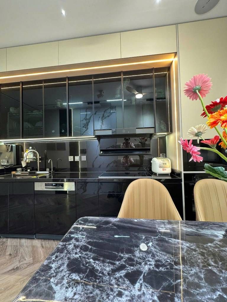 Bán nhà Giải Phóng - diện tích 43.6m2 5 tầng - Ô tô 7 chỗ đỗ cửa - giá 18,2 tỷ