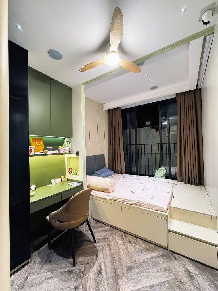 Bán nhà Giải Phóng - diện tích 43.6m2 5 tầng - Ô tô 7 chỗ đỗ cửa - giá 18,2 tỷ