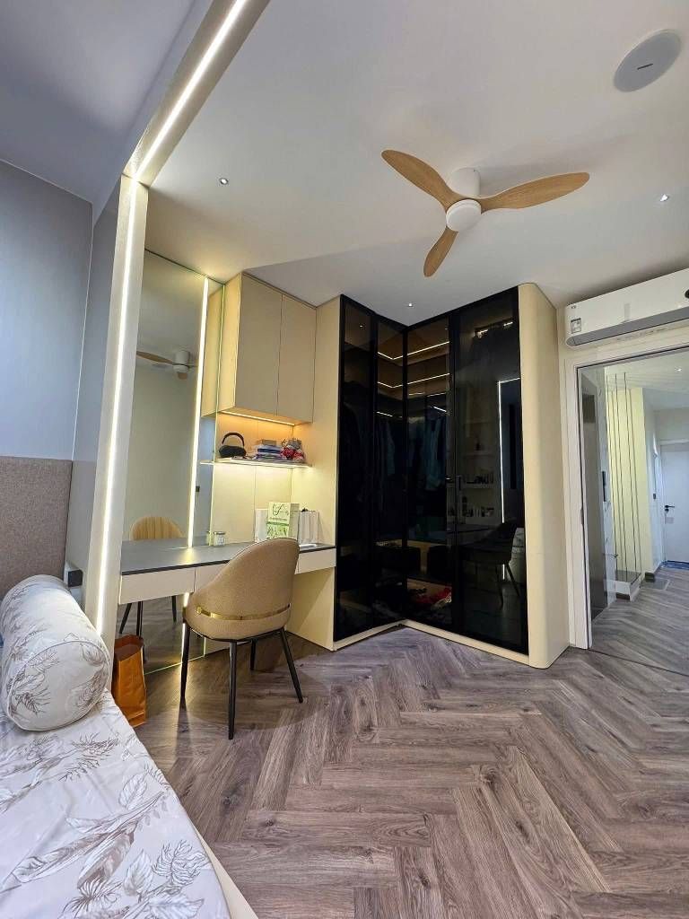 Bán nhà Giải Phóng - diện tích 43.6m2 5 tầng - Ô tô 7 chỗ đỗ cửa - giá 18,2 tỷ