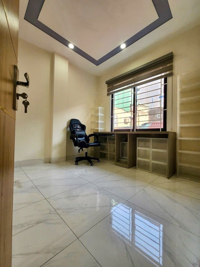 Bán nhà Nguyễn Trãi - diện tích 60m2 1 tầng - Căn hộ CCMN tầng 3 - giá 3,1 tỷ