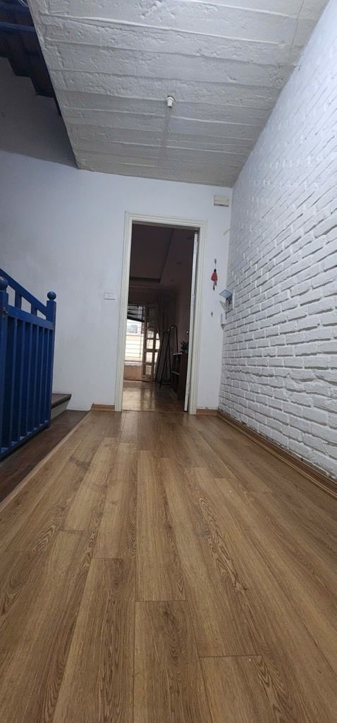 Bán nhà Nguyễn Cao - diện tích 45m2 4 tầng - ô tô tránh - giá 13,5 tỷ