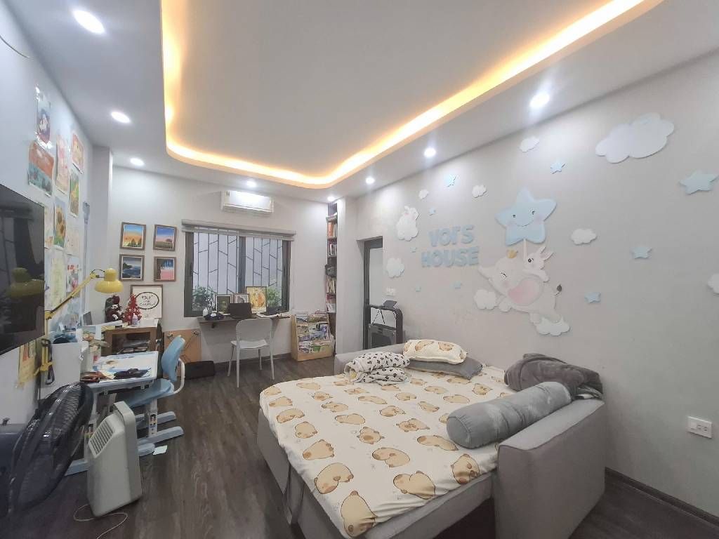 Bán nhà Tân Mai - diện tích 73m2 4 tầng - Ngõ Ô Tô - giá 22,5 tỷ