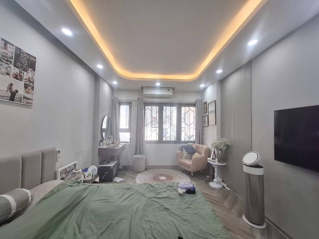 Bán nhà Tân Mai - diện tích 73m2 4 tầng - Ngõ Ô Tô - giá 22,5 tỷ