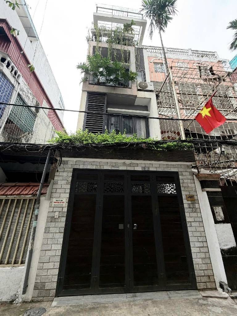 Bán nhà Tân Mai - diện tích 73m2 4 tầng - Ngõ Ô Tô - giá 22,5 tỷ