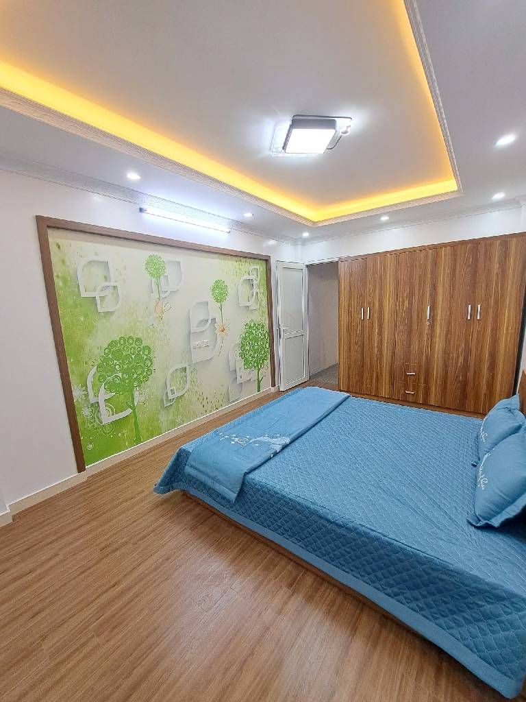 Bán nhà Thanh Đàm - diện tích 38m2 5 tầng - Ô tô đỗ cổng - giá 7,5 tỷ