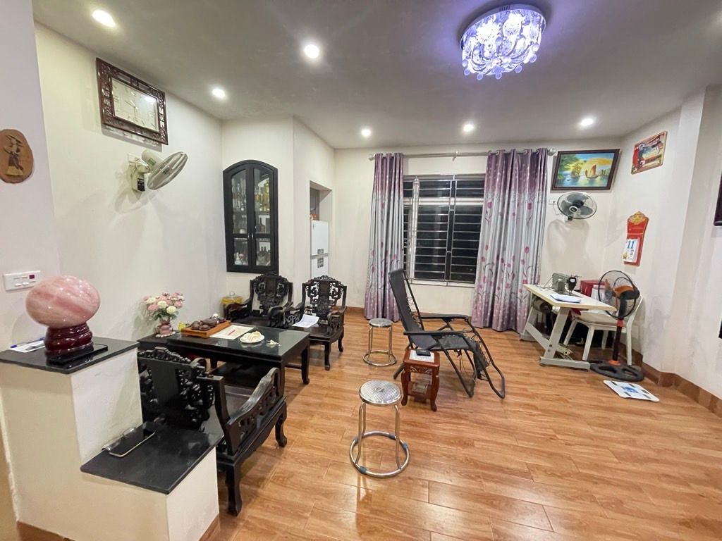 Bán nhà Nguyễn Ngọc Doãn - diện tích 45m2 6 tầng - Nhà lô góc, 3 mặt thoáng - giá 13,9 tỷ