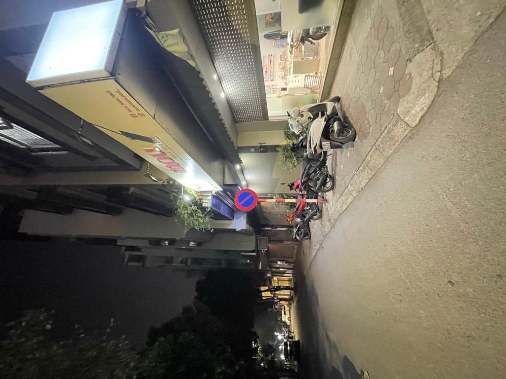 Bán nhà Nguyễn Ngọc Doãn - diện tích 45m2 6 tầng - Nhà lô góc, 3 mặt thoáng - giá 13,9 tỷ