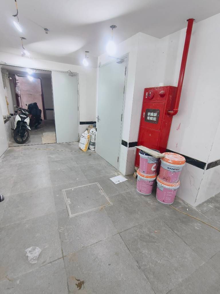 Bán nhà Đông Tác - diện tích 35m2 1 tầng - thang máy - giá 1,8 tỷ