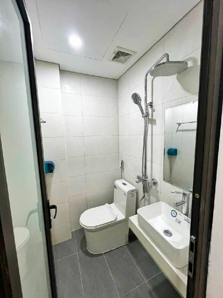 Bán nhà Đông Tác - diện tích 35m2 1 tầng - thang máy - giá 1,8 tỷ