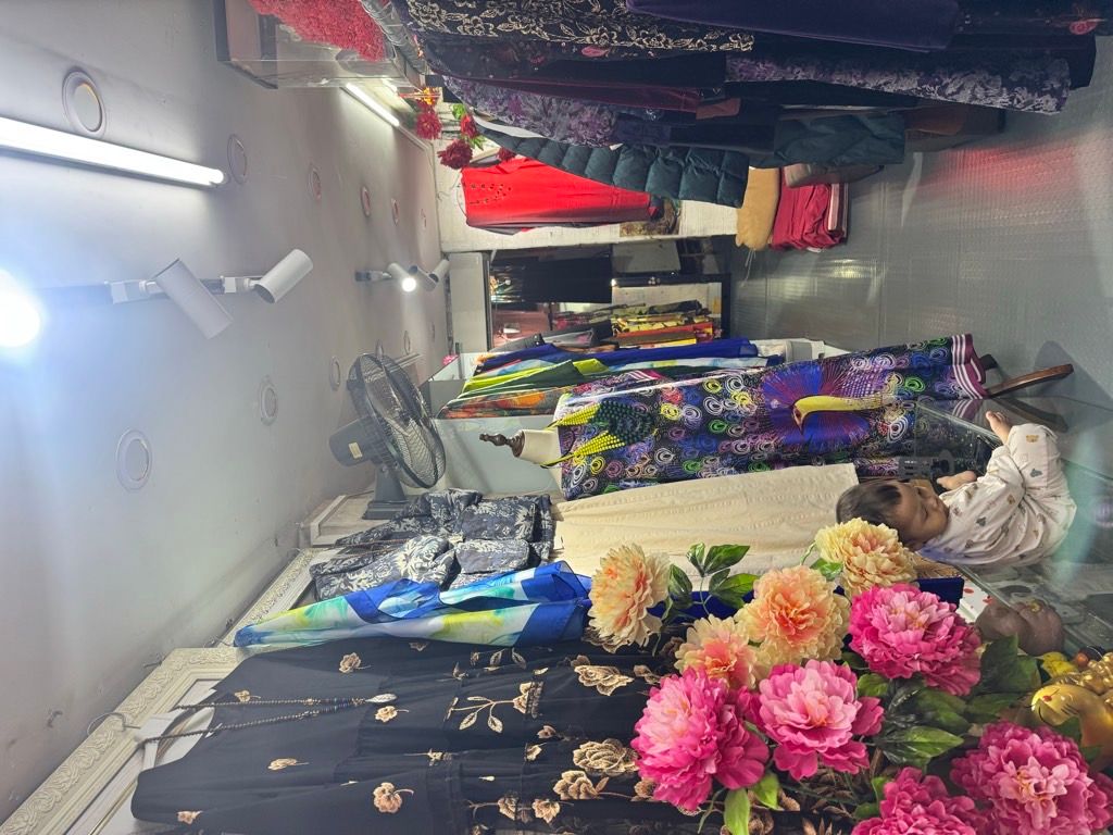 Bán nhà Khâm Thiên - diện tích 36m2 2 tầng - Mặt phố kinh doanh sầm uất - giá 17 tỷ