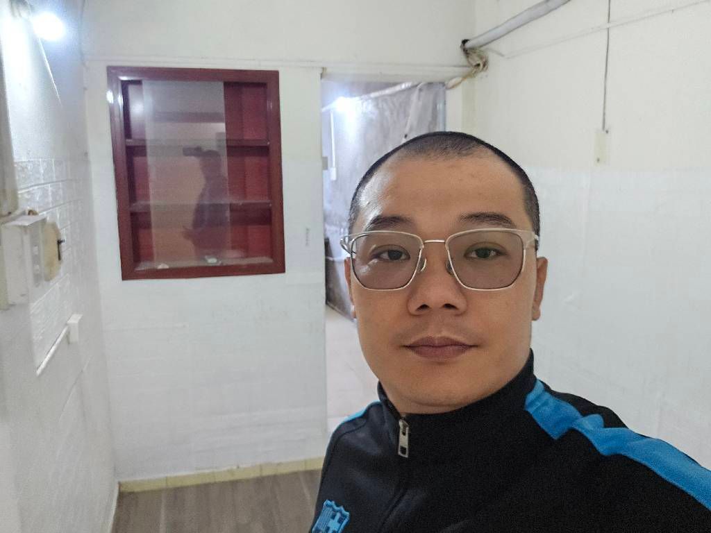 Bán nhà Lĩnh Nam - diện tích 18m2 3 tầng - NGÕ PHÂN LÔ Ô TÔ VỈA HÈ - giá 5,2 tỷ