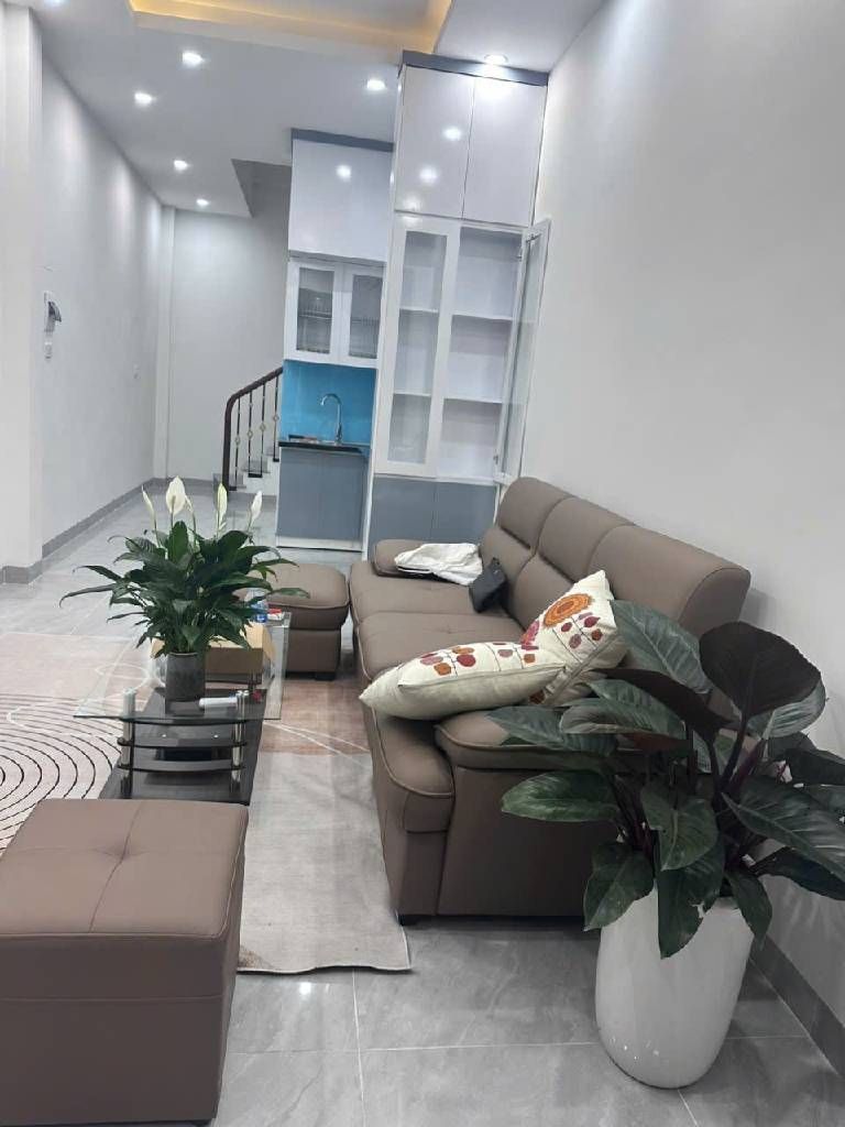 Bán nhà Võ Thị Sáu - diện tích 33m2 4 tầng - Nhà đẹp hiếm có - giá 9 tỷ