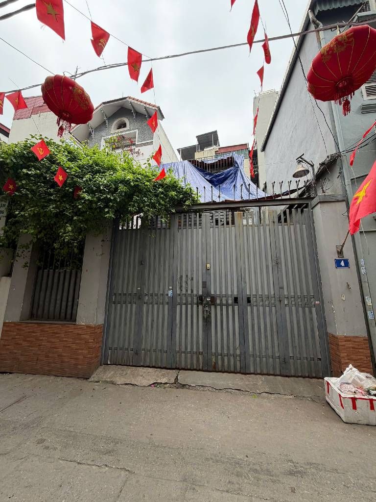 Bán nhà Hoàng Liệt - diện tích 105m2 2 tầng - Ô tô tránh - giá 20,5 tỷ