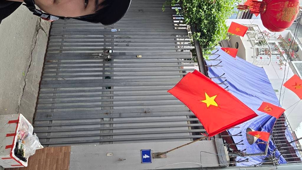 Bán nhà Hoàng Liệt - diện tích 105m2 2 tầng - Ô tô tránh - giá 20,5 tỷ