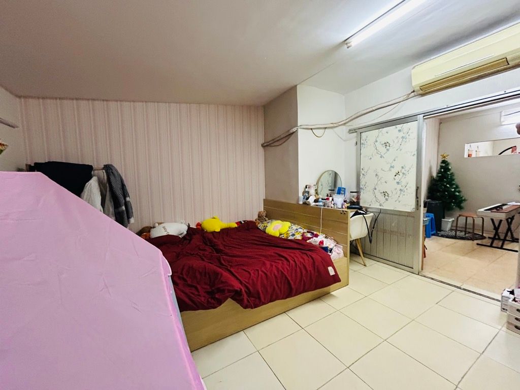 Bán nhà Bạch Mai - diện tích 34m2 1 tầng - Căn góc - giá 4,35 tỷ