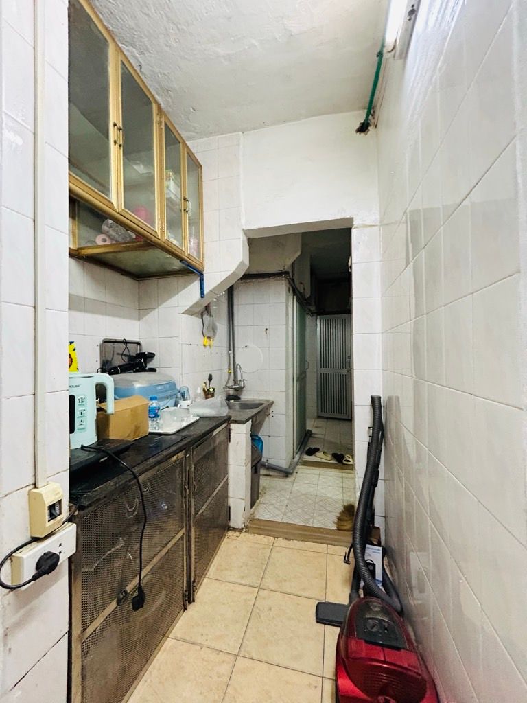 Bán nhà Bạch Mai - diện tích 34m2 1 tầng - Căn góc - giá 4,35 tỷ