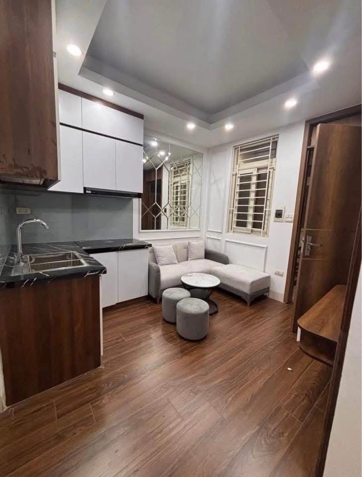 Bán nhà Khương Đình - diện tích 36m2 1 tầng - Ô tô đỗ chân toà nhà - giá 1,8 tỷ