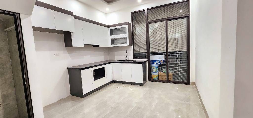 Bán nhà Đê Trần Khát Chân - diện tích 42.1m2 5 tầng - thang máy, gần ô tô - giá 11,95 tỷ