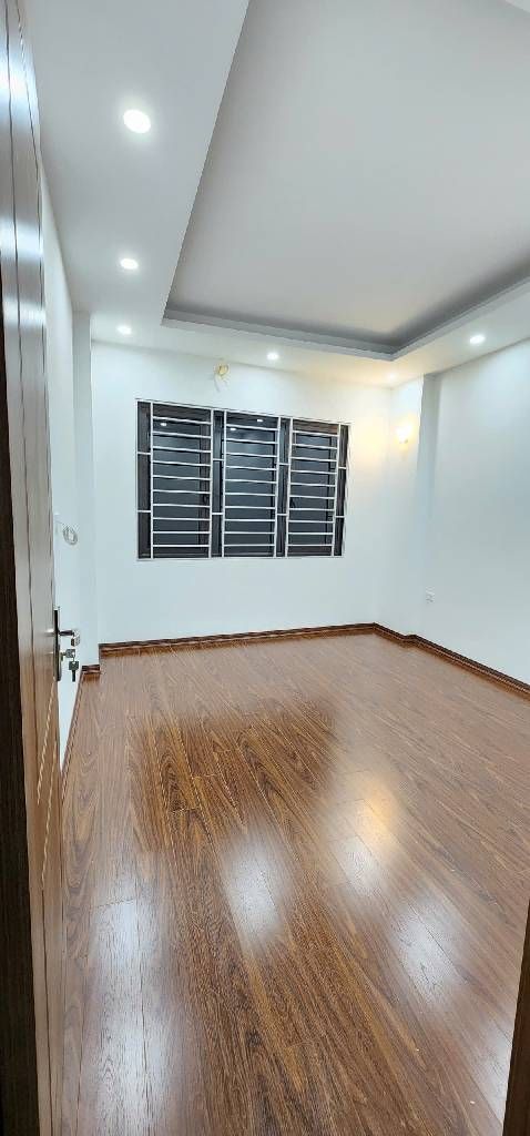 Bán nhà Đê Trần Khát Chân - diện tích 42.1m2 5 tầng - thang máy, gần ô tô - giá 11,95 tỷ