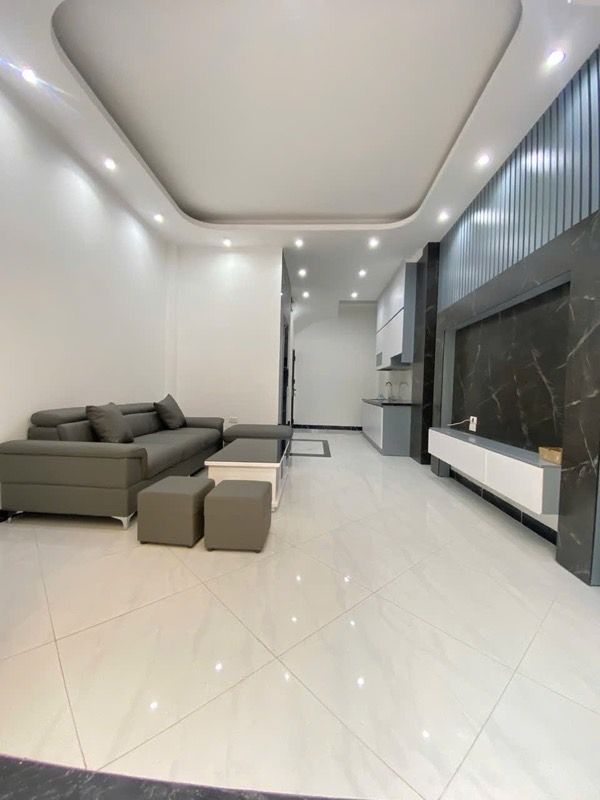 Bán nhà Khương Đình - diện tích 32m2 6 tầng - Lô góc, thang máy - giá 9,1 tỷ