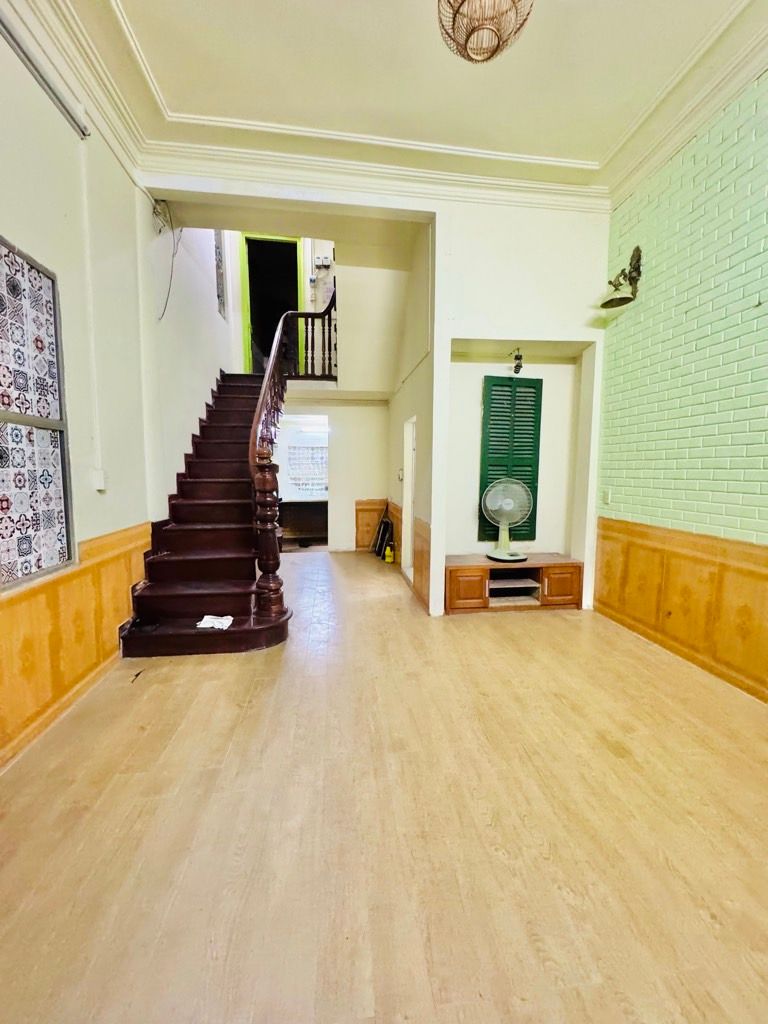 Bán nhà Thọ Lão - diện tích 40m2 4 tầng - Lô góc 3 mặt thoáng - giá 12 tỷ