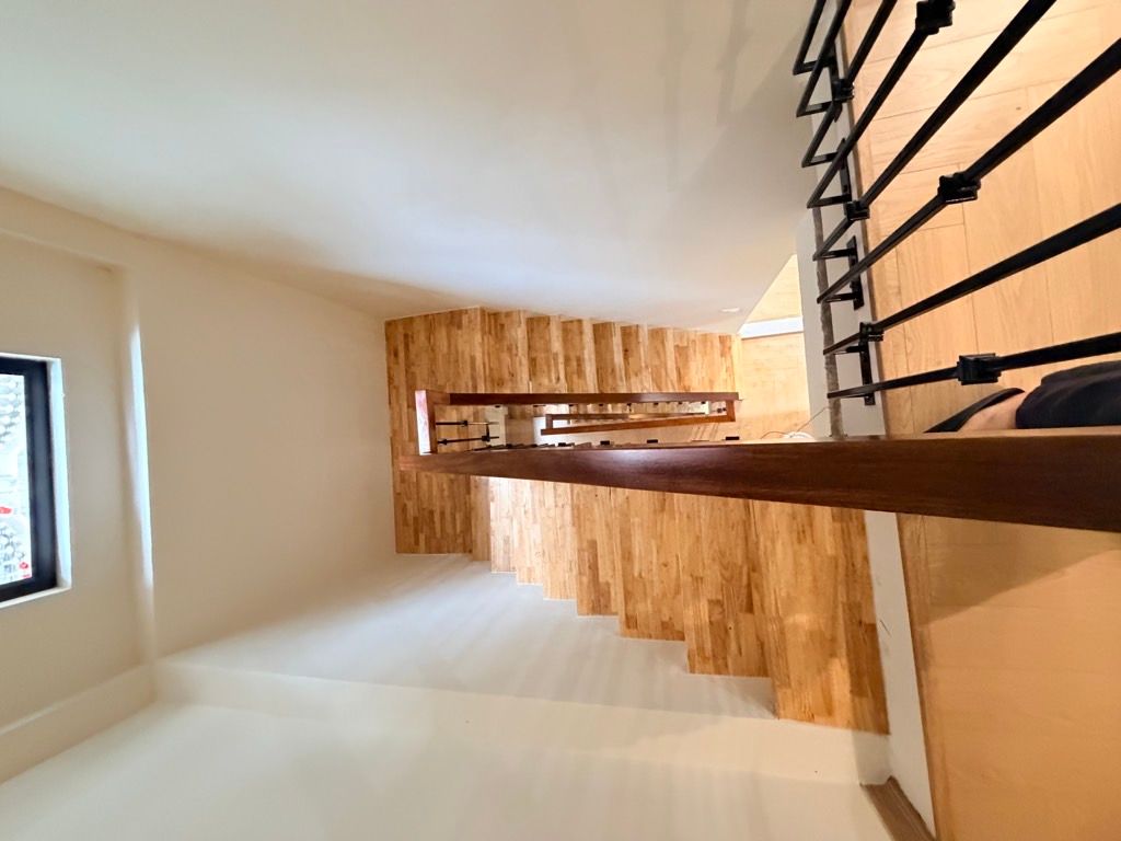 Bán nhà Lò Đúc - diện tích 27m2 4 tầng - Ô tô nhỏ vào tận nơi - giá 9,5 tỷ