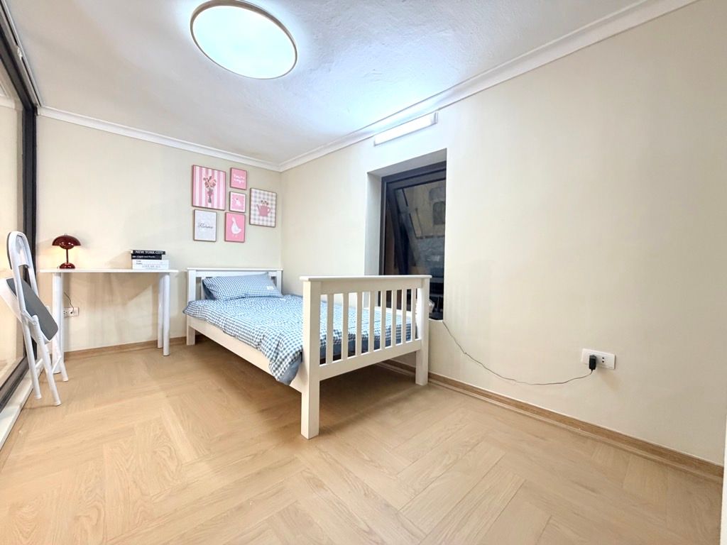 Bán nhà Lò Đúc - diện tích 27m2 4 tầng - Ô tô nhỏ vào tận nơi - giá 9,5 tỷ