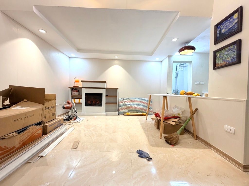 Bán nhà Lò Đúc - diện tích 27m2 4 tầng - Ô tô nhỏ vào tận nơi - giá 9,5 tỷ