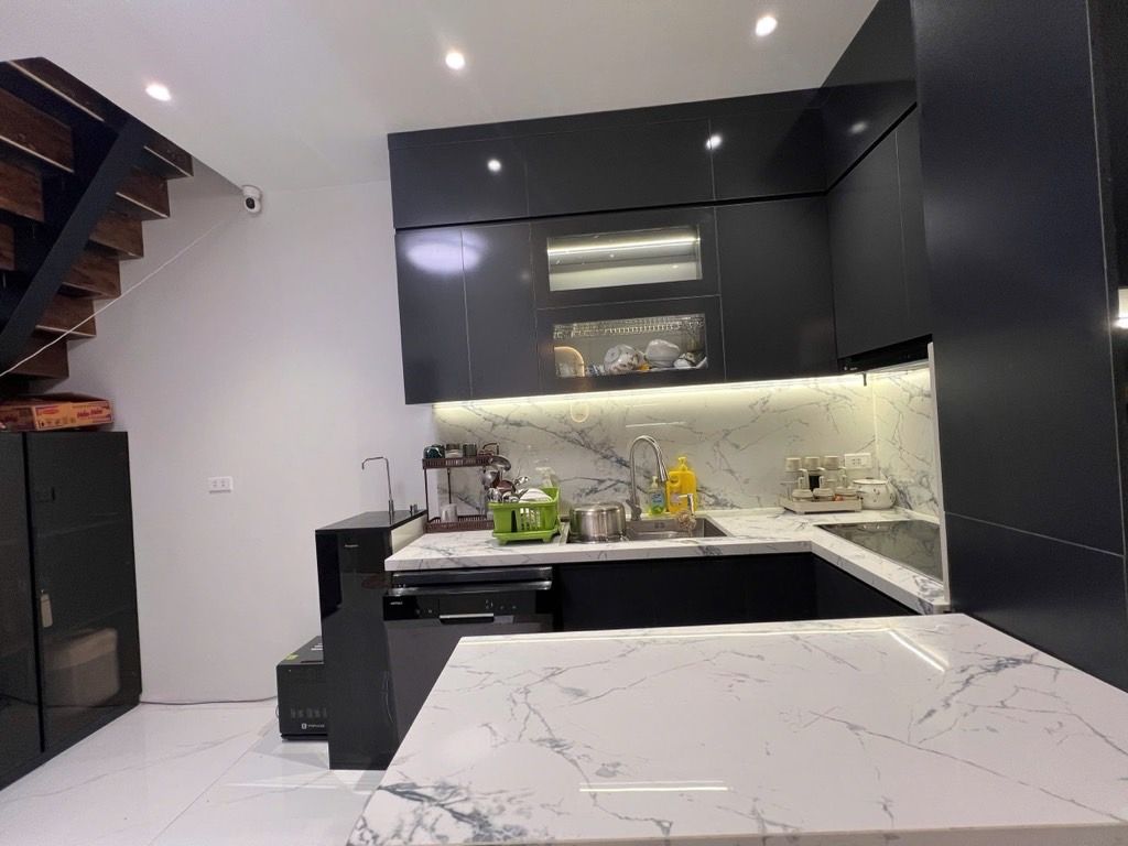 Bán nhà Yên Lãng - diện tích 37,4m2 1 tầng - Duplex 2 tầng - giá 5,7 tỷ