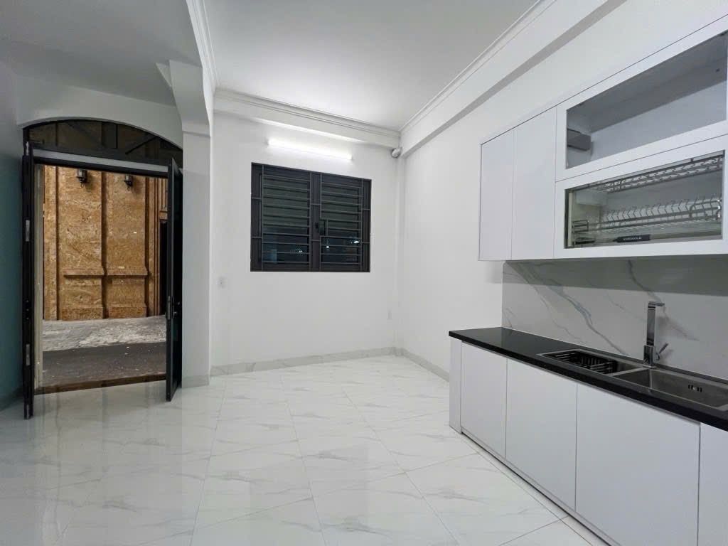 Bán nhà Vương Thừa Vũ - diện tích 36.2m2 4 tầng - ÔTÔ ĐỖ CỬA - giá 14,5 tỷ