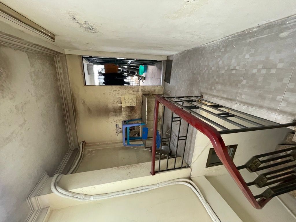 Bán nhà Nguyễn Trãi - diện tích 50m2 5 tầng - Gara ô tô, ngõ ô tô tải - giá 19 tỷ