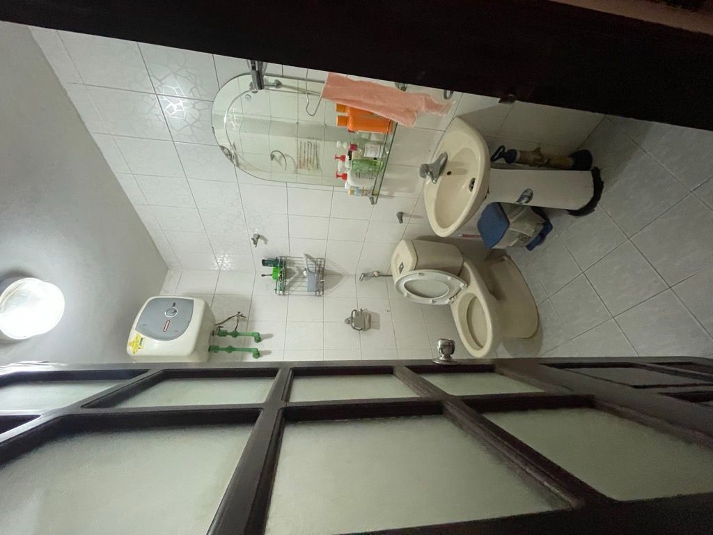 Bán nhà Nguyễn Trãi - diện tích 50m2 5 tầng - Gara ô tô, ngõ ô tô tải - giá 19 tỷ