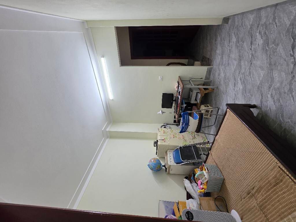 Bán nhà Tân Mai - diện tích 32.9m2 4 tầng - gần ô tô - giá 4,65 tỷ