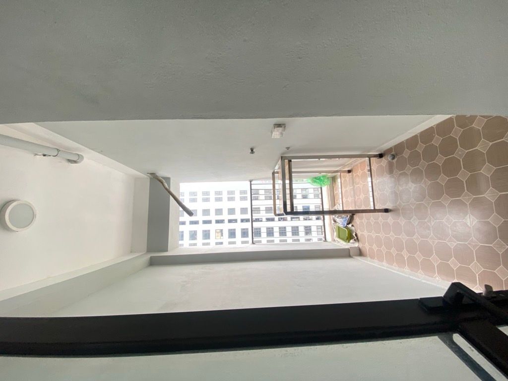 Bán nhà Trần Hoà - diện tích 95m2 11 tầng - Chung cư lô góc, 3 ngủ 2 WC - giá 7,8 tỷ