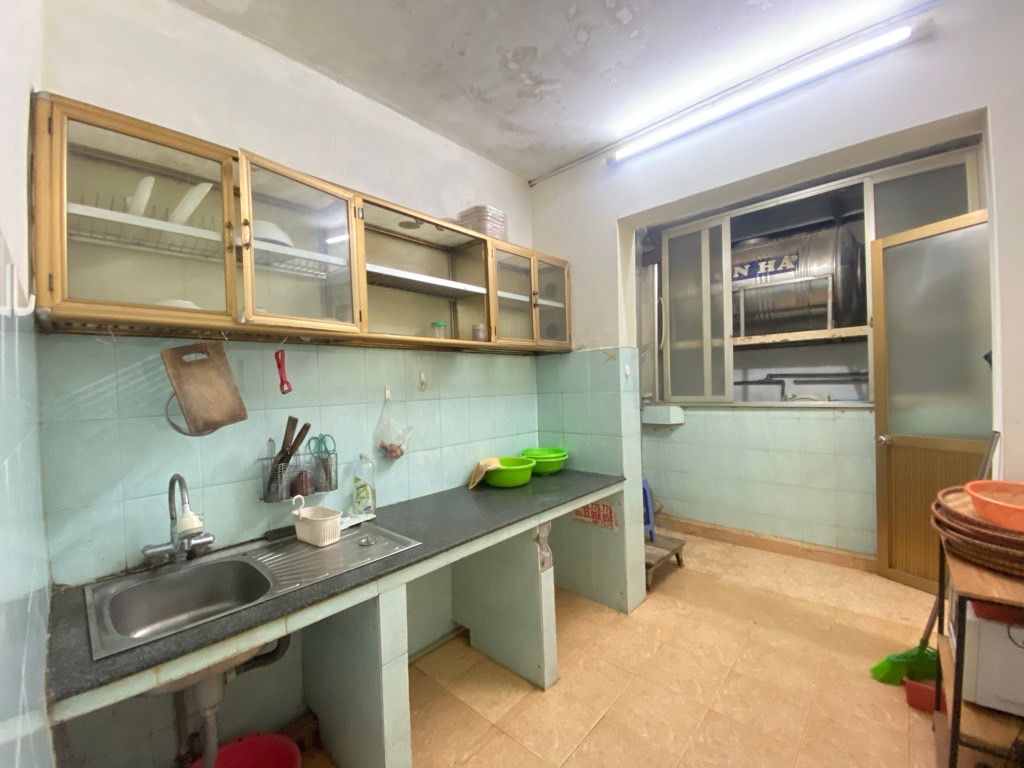 Bán nhà Nguyễn Trãi - diện tích 80m2 2 tầng - Nhà tập thể trung tâm Thanh Nam - giá 4,9 tỷ