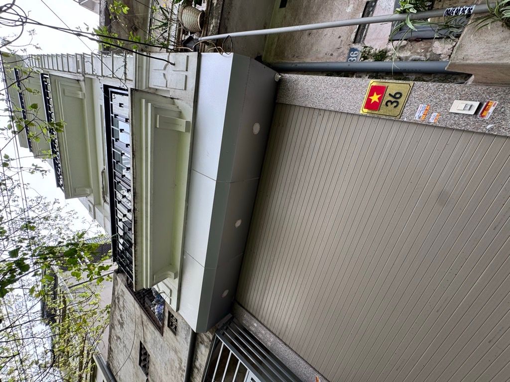 Bán nhà Lĩnh Nam - diện tích 40,5m2 5 tầng - Nhà mới căn góc - giá 10,9 tỷ