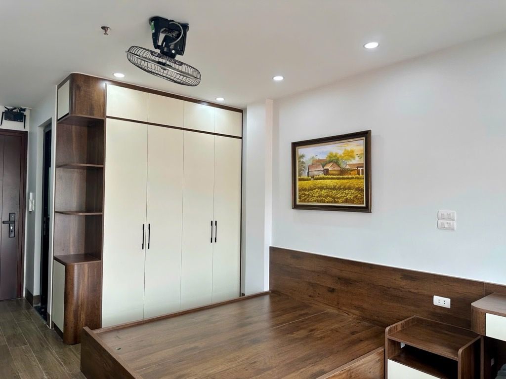 Bán nhà Ngõ chợ khâm Thiên - diện tích 46m2 7 tầng - Ô tô kinh doanh - giá 23,8 tỷ